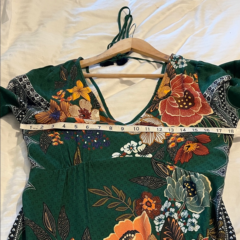 Floral Green Maxi Dress - Picture 12 of 12